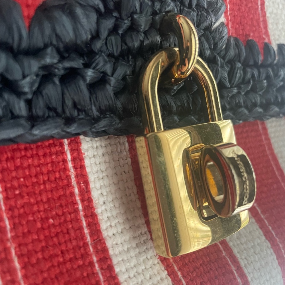 Authentictic Dolce and Gabbana raffia trimmed handle bag - Picture 14 of 14
